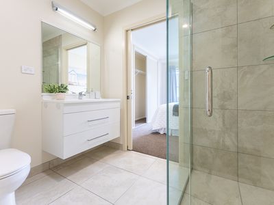 26 / 3 Georgia Grove, Paraparaumu