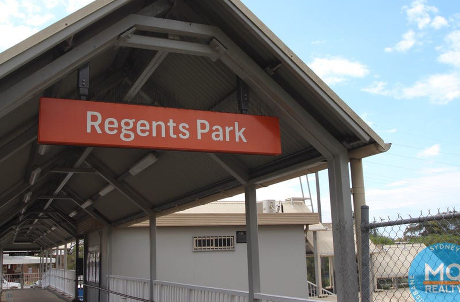 17 / 2 Amy Street, Regents Park