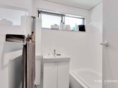 395 Warwick Road, Greenwood