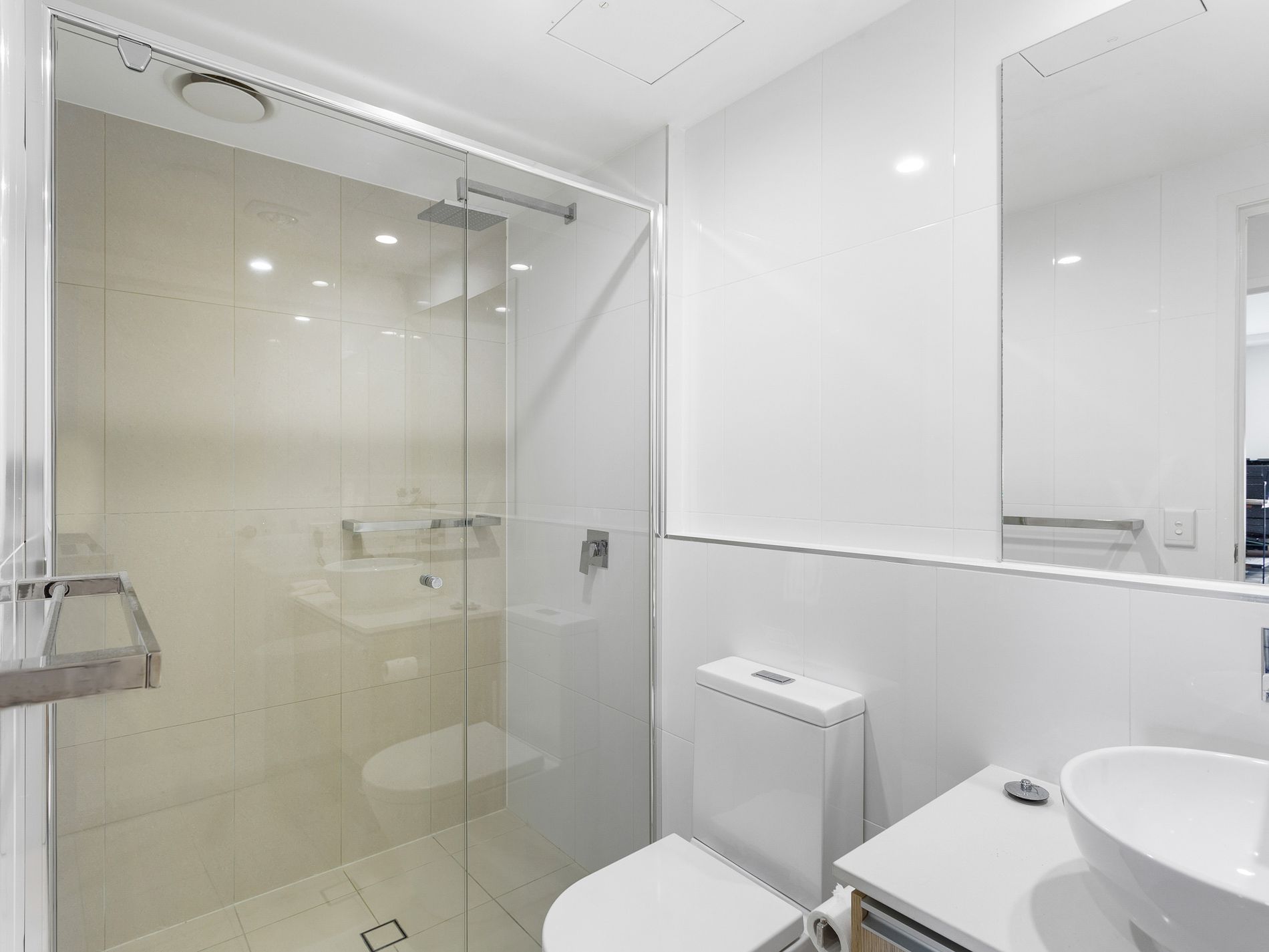 16 / 15 Norman Avenue, Lutwyche