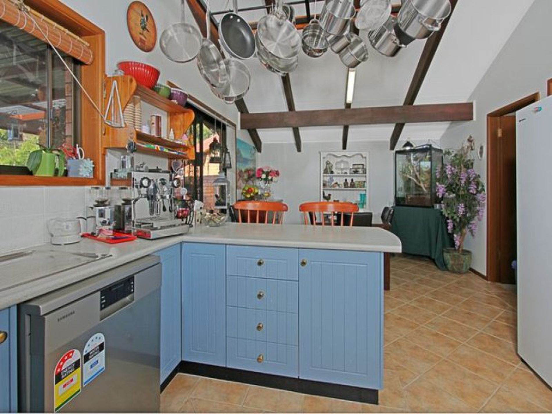 37 Kings Point Drive, Kings Point