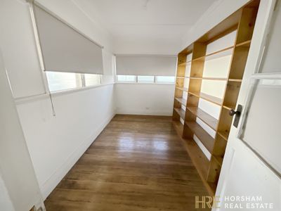 2 Bowden Street, Horsham