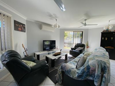 27 Lester Crescent, Torquay