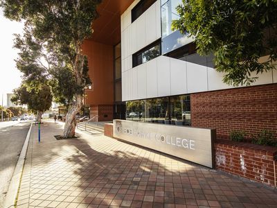 18 / 116 Mounts Bay Road, Perth