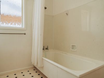 62 Ajax Street, Milton