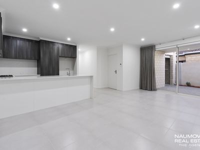 1-5 / 153 Hillsborough Drive, Nollamara