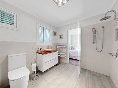 2 Arnica Close, Hampton Park
