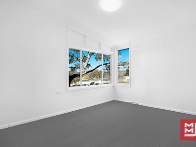 44 Freeman Parade, Mount Warrigal