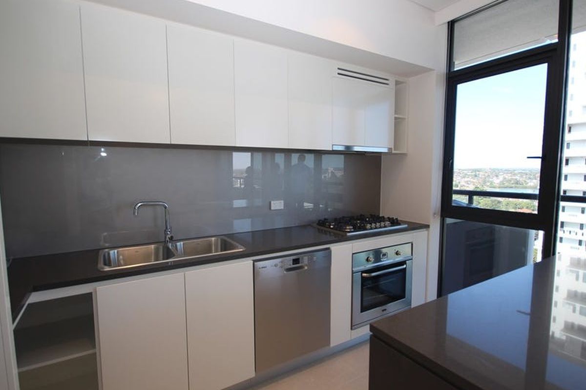 1408 / 63 Shoreline Drive, Rhodes