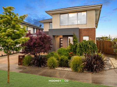 32 Riverside Drive, Cranbourne West