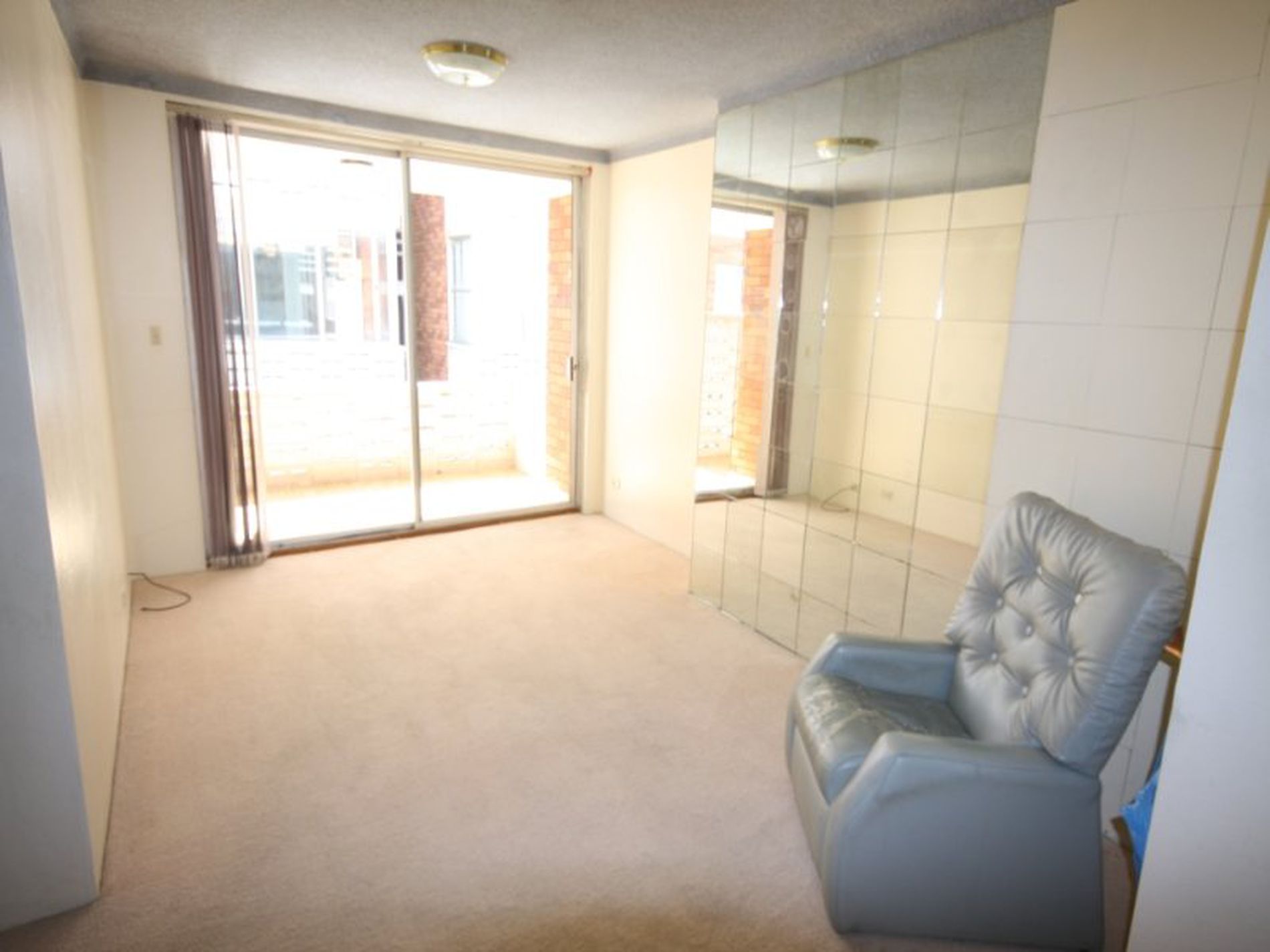 12 / 1 Racecourse Place, Eastlakes