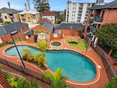 22 / 7 Bronte Street, East Perth