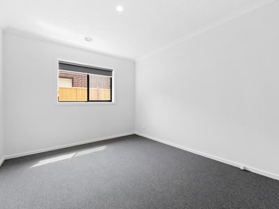 16 Arianna Street, Wyndham Vale