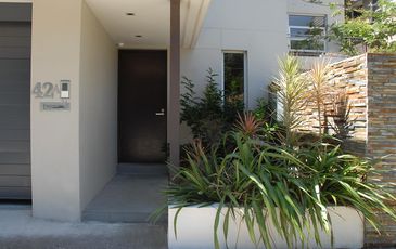 42A Pauling Avenue, Coogee
