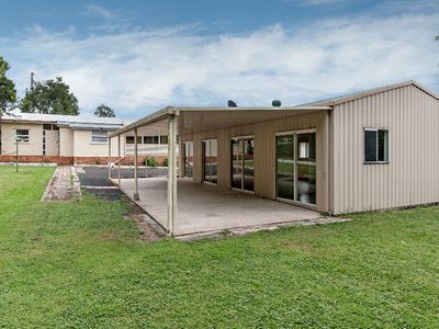 90 South Station Road, Silkstone