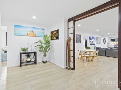 3 Andrew Avenue, Broadbeach Waters