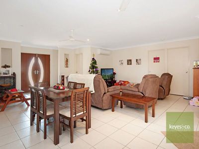 10 Moreton Ash Drive, Douglas