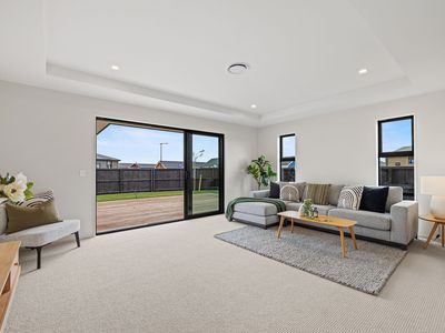 30 Guinevere Drive, Lincoln