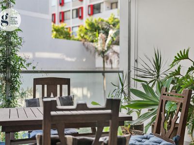 4 / 5-13 Larkin Street, Camperdown