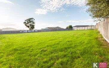 19 Timberside Drive, Beaconsfield