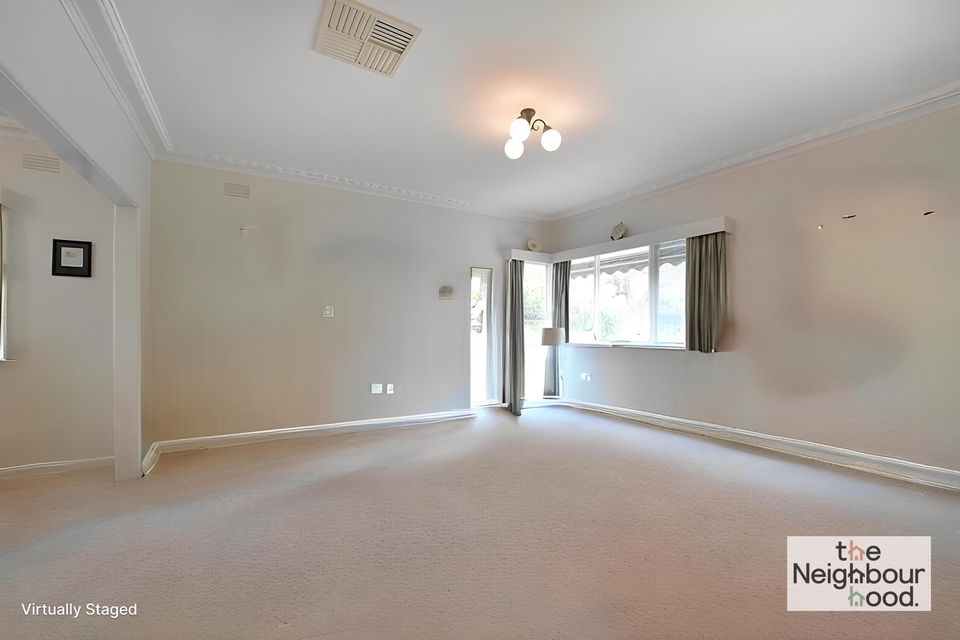 1 / 32 Doynton Parade, Mount Waverley