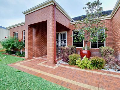 35 Cleland Crescent , Baldivis