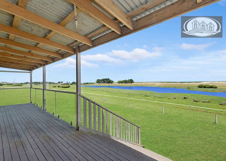 8095 Princes Highway, Narrawong