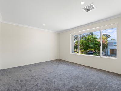 1 Duff Place, Booragoon