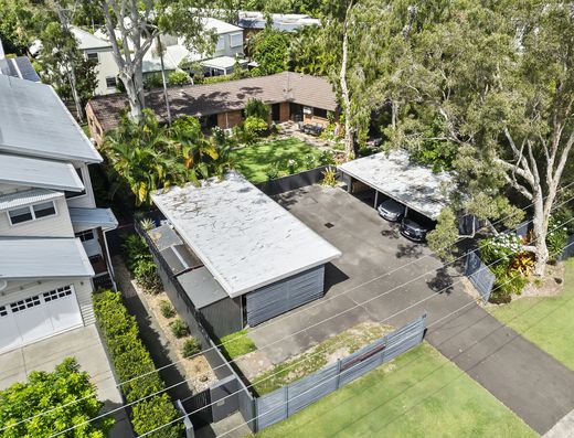 Single level, 2 bedroom private Unit ! image 10