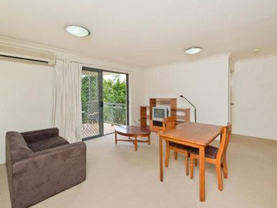 32 / 300 Sir Fred Schonell Drive, St Lucia