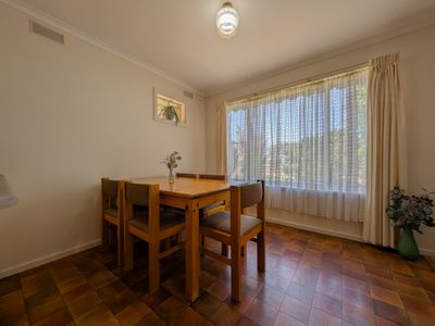 1947 Murray Valley Highway, Lake Charm