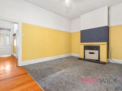 68 Russell Street, Bathurst