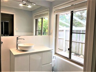 2 Hush Place, Rochedale South