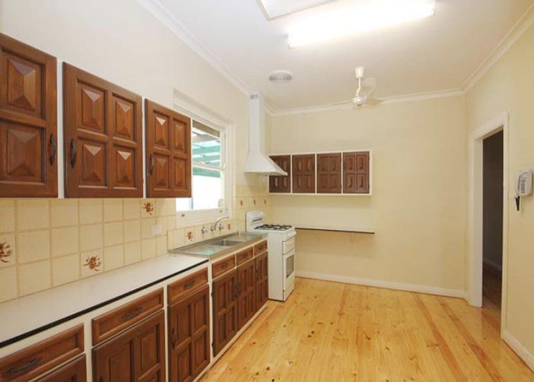 131 Oaklands Road, Warradale