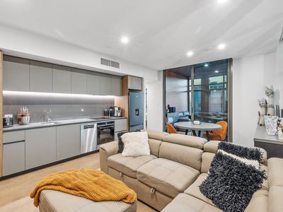 201 / 99 Mill Point Road, South Perth