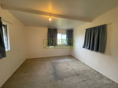 10 Towers Street, Grand Secret