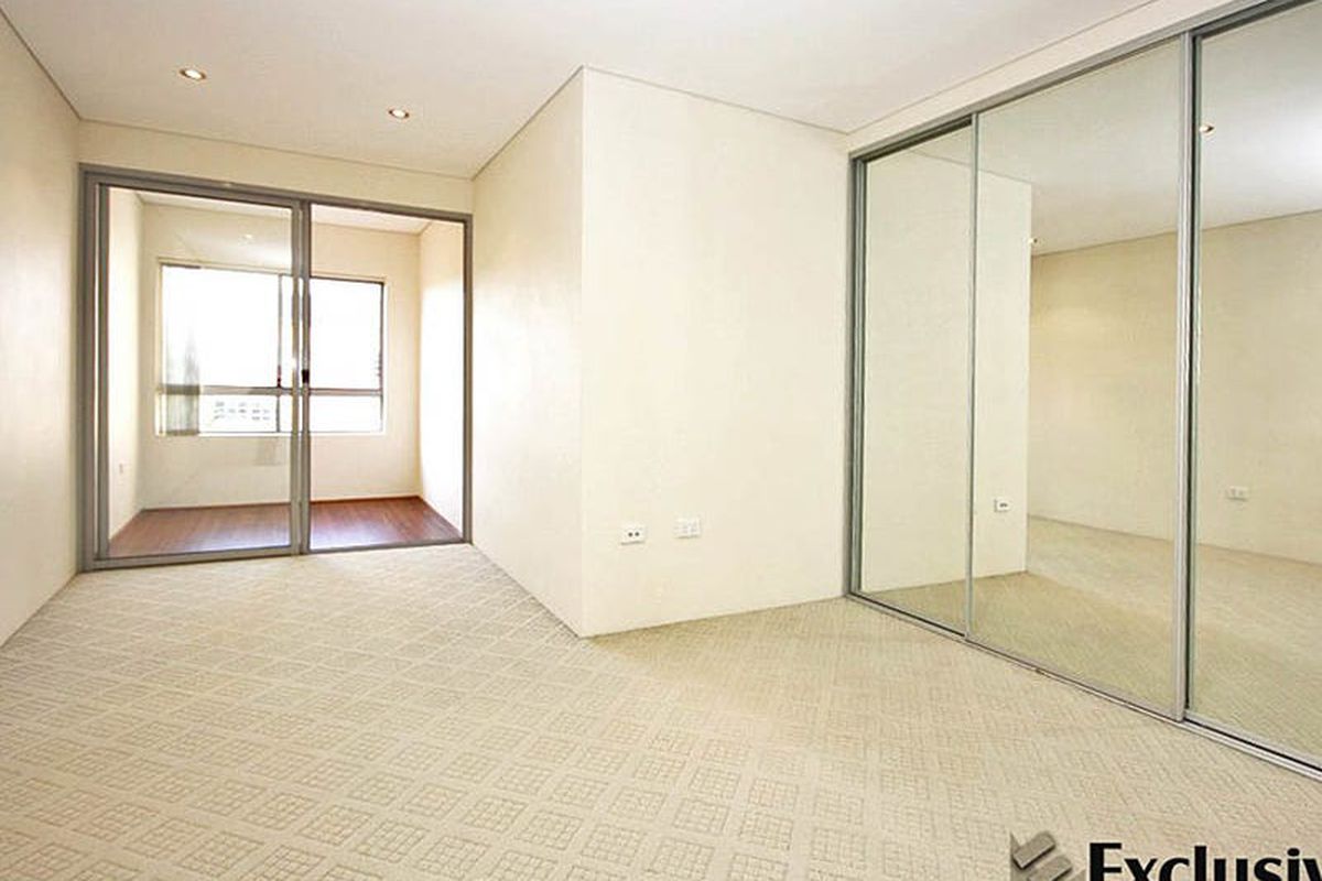 11 / 4-6 Marlborough Road, Homebush West