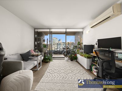1307 / 200 Spencer Street, Melbourne
