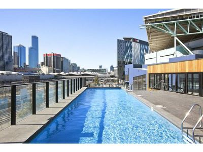 811 / 677 LA TROBE STREET, Docklands