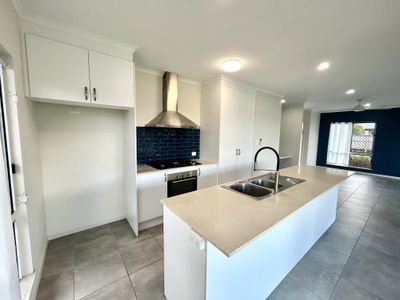 18 Maritime Way, Trinity Beach