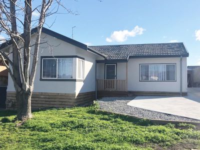 1 / 6 Synnott Street, Hamlyn Heights