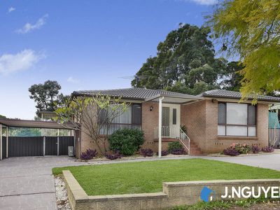 9 Dorset Close, Wakeley
