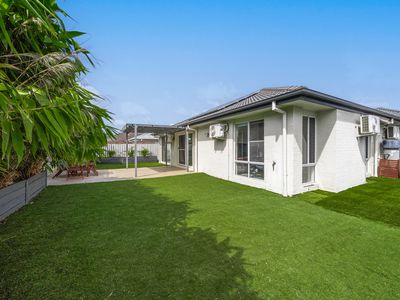 13 Morna Place, Coomera Waters