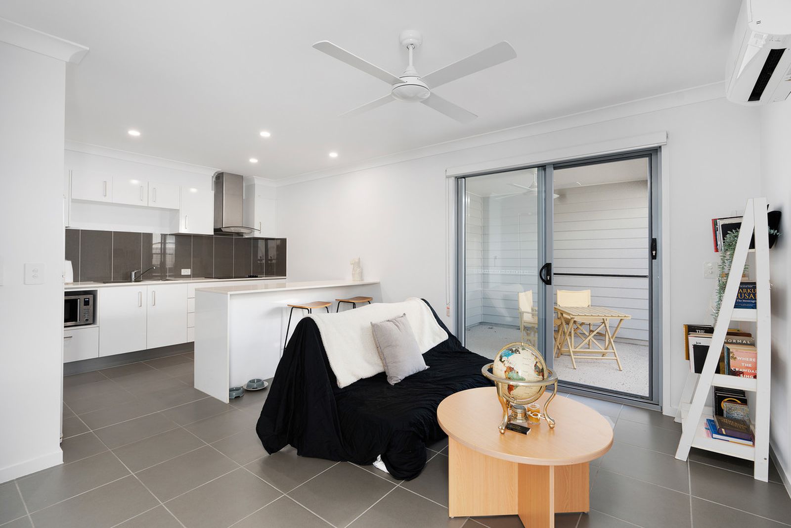 Photo 3 of 19, 8 Wallum Street, Peregian Springs
