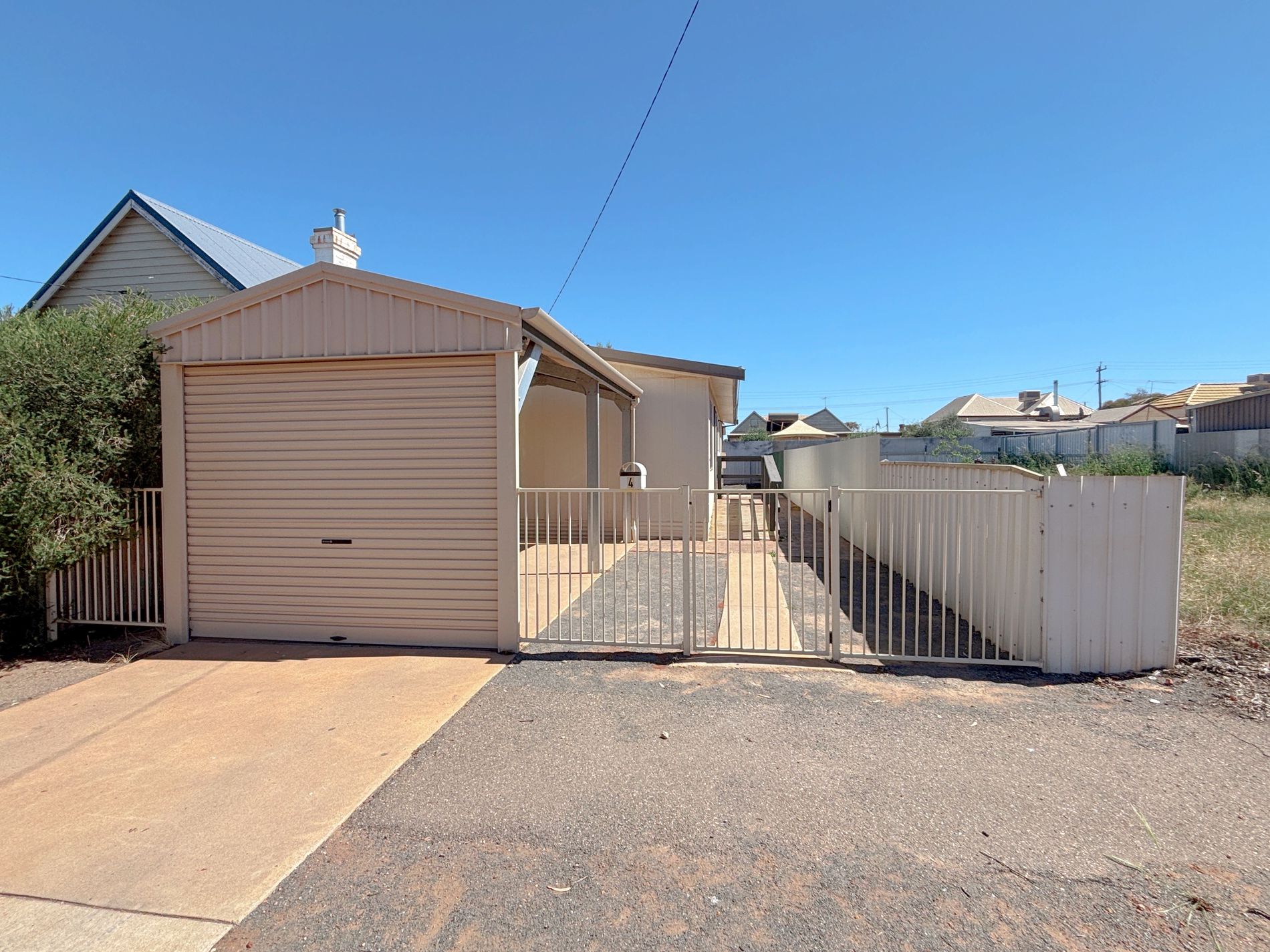4 Dugan Street, Kalgoorlie