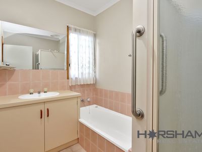 3 / 137 Natimuk Road, Horsham
