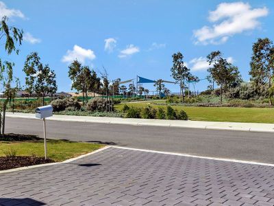 17 Cooloola Chase, Yanchep