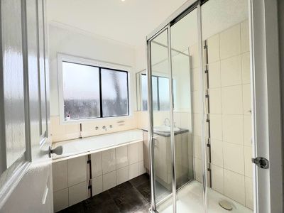 10 Mareeba Way, Craigieburn