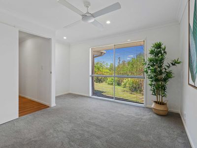 10 Gosford Court, Rochedale South