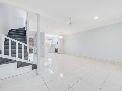 4 / 21 Caroline Street, Yeppoon